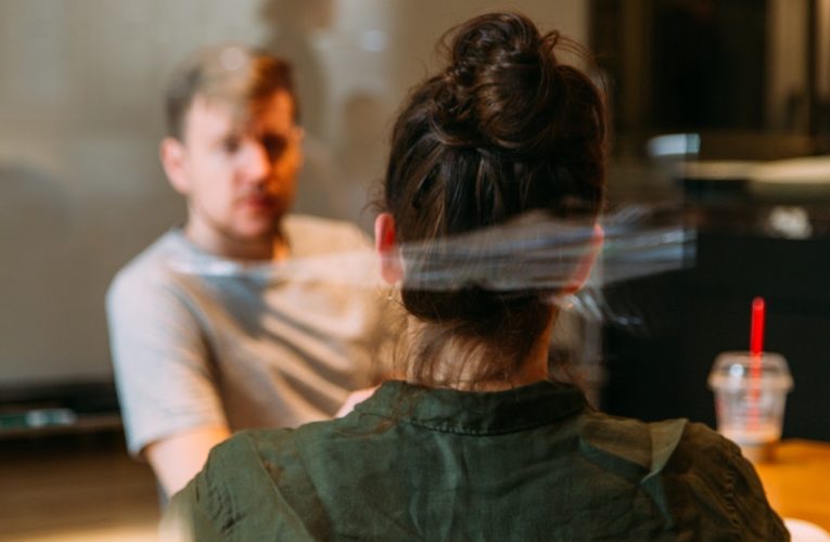Charleston: 3 WAYS TO TELL IF SOMEONE CARES FOR YOU